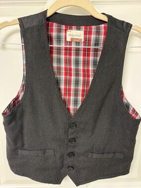 Boy’s Dress Vest with Red Plaid Lining by Sovereign Code, size Large (14-16)